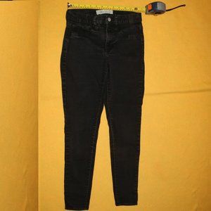Best Deals for Gap 1969 Easy Fit Jeans 
